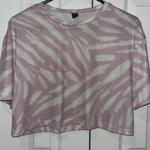 striped t shirt